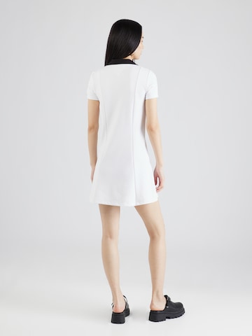 Robe Tommy Jeans en blanc