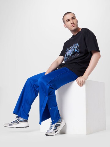 regular Pantaloni 'Raheem' di WEEKDAY in blu