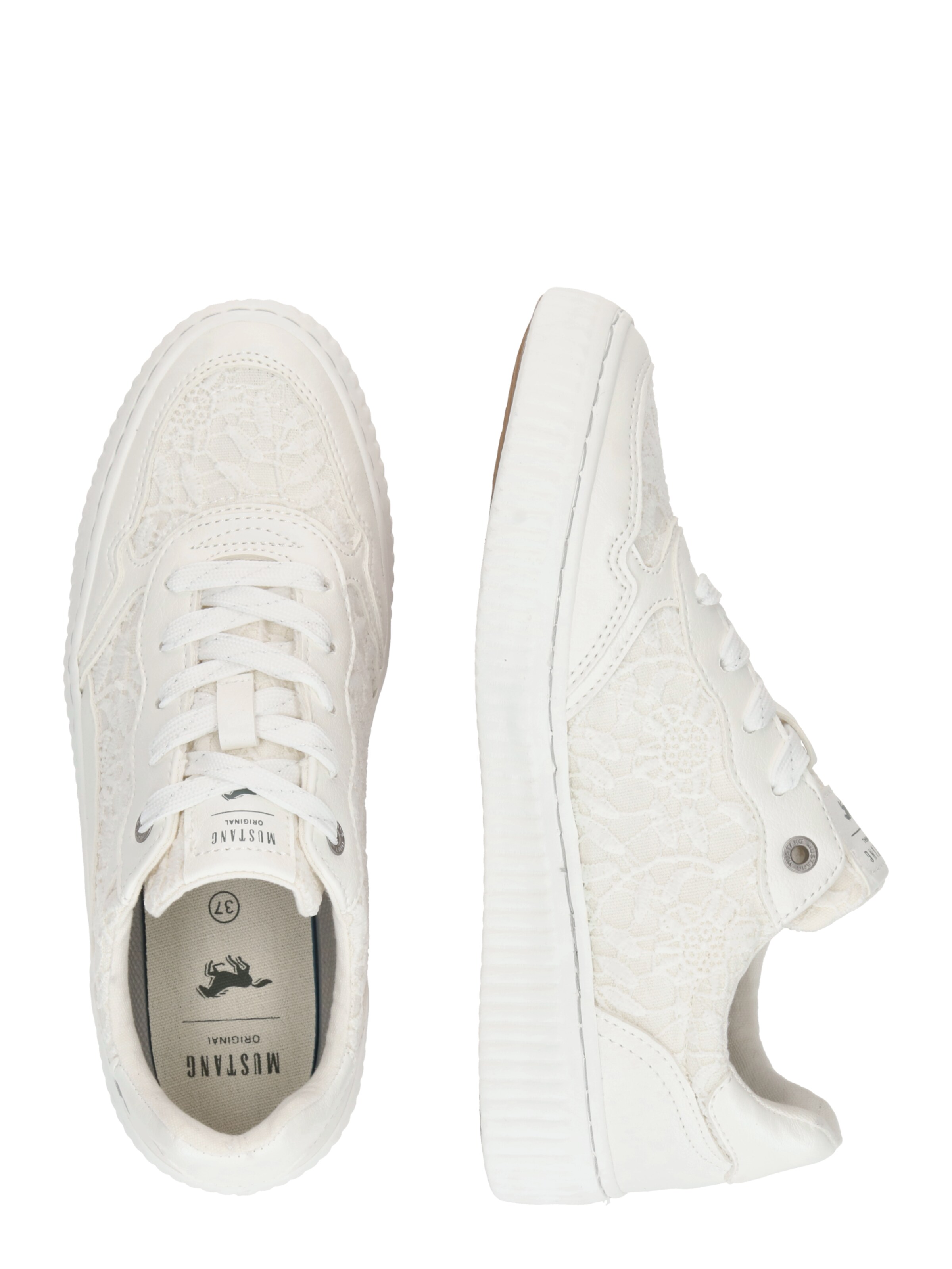 MUSTANG Σνίκερ χαμηλό σε λευκό