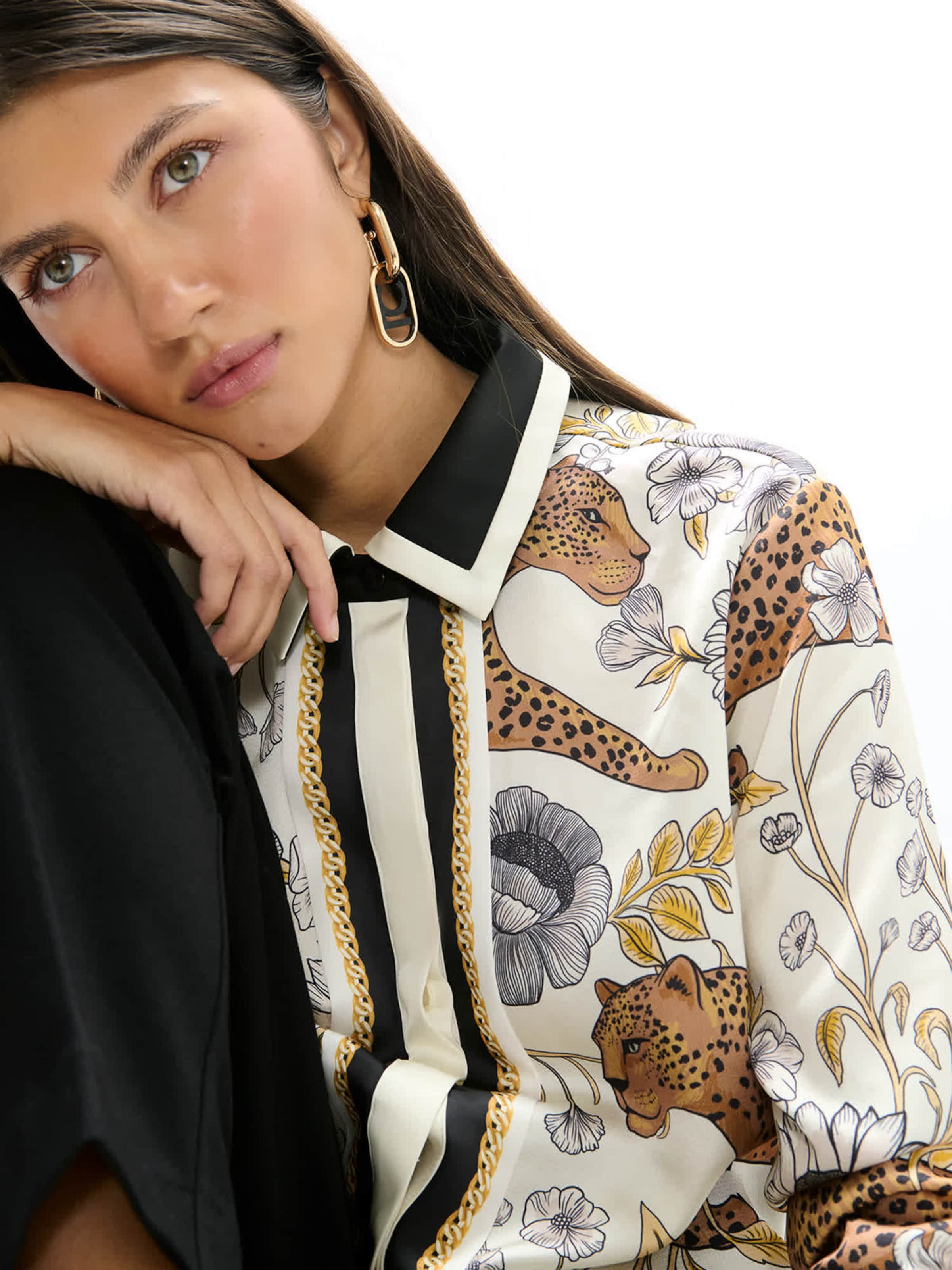 Camicia da donna di Lola Casademunt in bianco