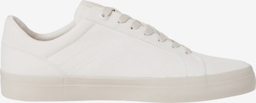 Baskets basses s.Oliver en blanc