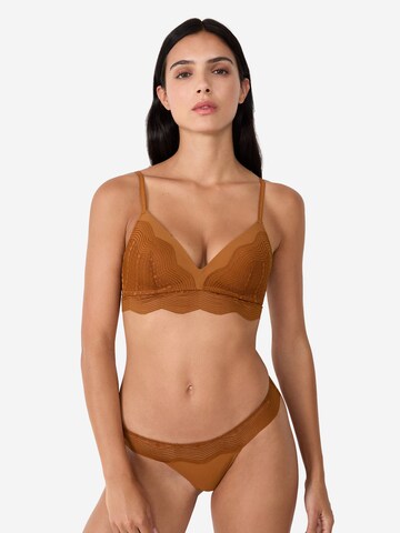 ETAM Thong in Brown