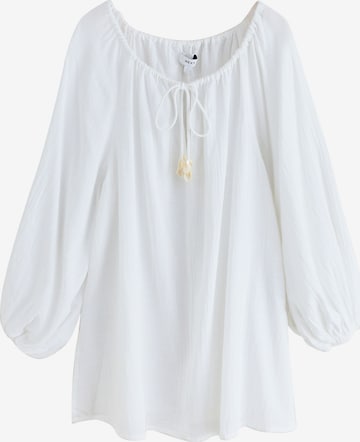 Vêtement de plage Next en blanc : devant