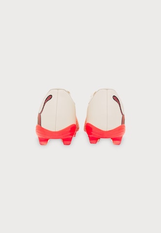 Chaussure de foot 'FUTURE 9 PLAY' PUMA en blanc