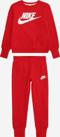 raudona Nike Sportswear Treningas: priekis