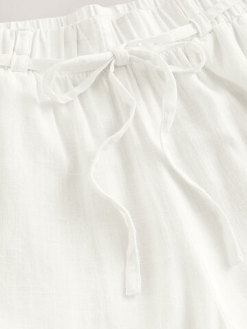 Next - Loosefit Pantalón en blanco