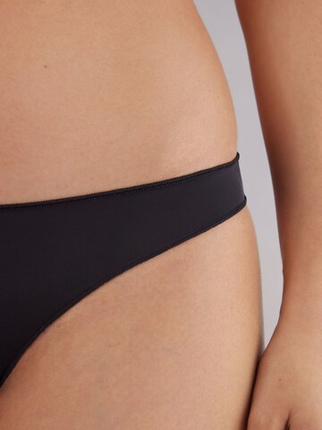 INTIMISSIMI Slip in Schwarz