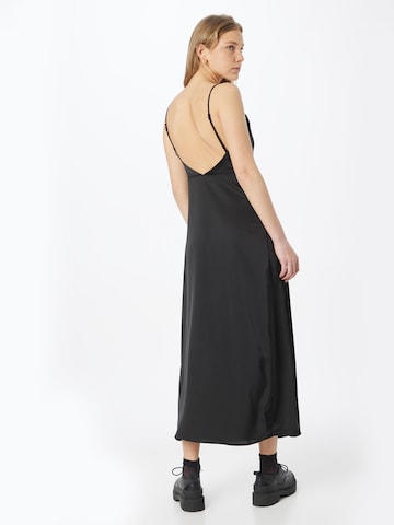 VILA فستان سهرة 'Ravenna' بلون أسود