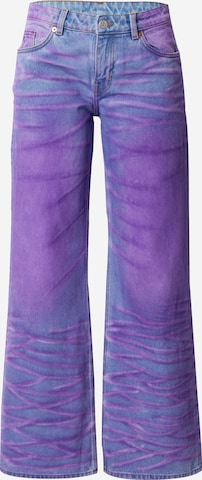 Monki Široke hlačnice Kavbojke | vijolična barva: sprednja stran
