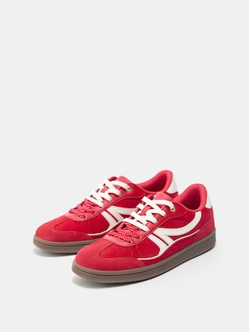 Pull&Bear Nizke superge | rdeča barva