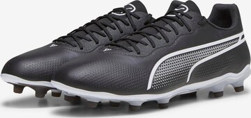 Ghete de fotbal 'King Pro' de la PUMA pe negru