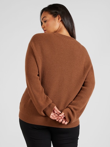 Tommy Hilfiger Curve Sweater in Brown