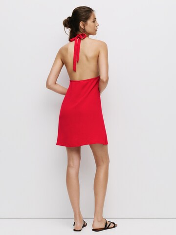 Pull&Bear Šaty – červená
