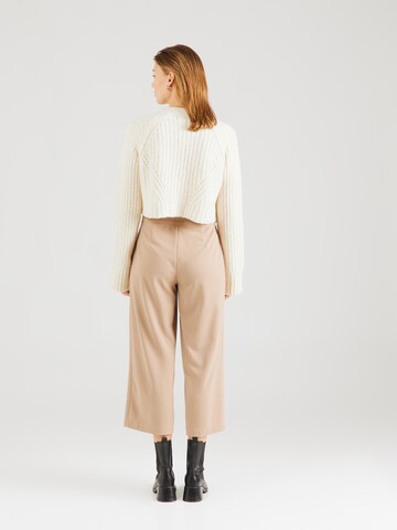 VERO MODA Wide leg Pleated Pants 'SARA' in Beige