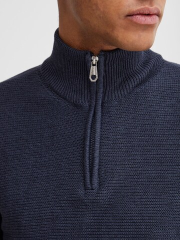 11 Project Sweater in Blue