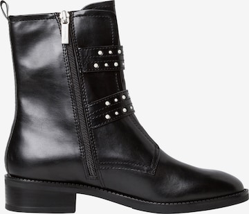 TAMARIS Boots in Black