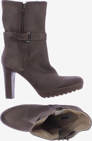MANAS Dress Boots in 39 in Grey: front