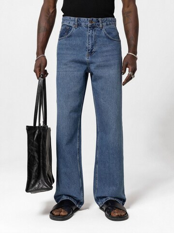 VAMOS CLO Loose fit Jeans 'Corona' in Blue: front