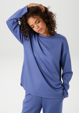 Aniston CASUAL Sweatshirt in Blau: Vorderseite