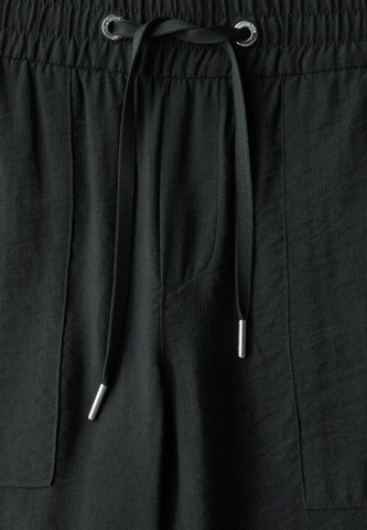 STREET ONE Loosefit Hose in Schwarz