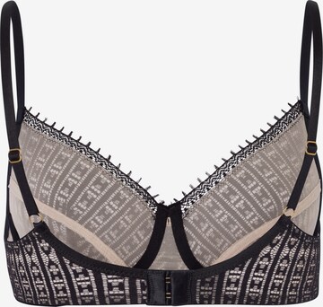 Hanro Triangle Bra ' Hedy ' in Black