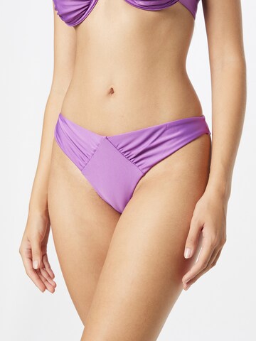NLY by Nelly Bikini Bottoms 'Shell' in Purple: front