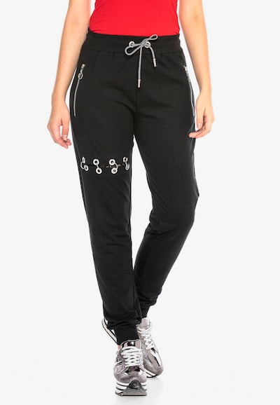 CIPO & BAXX Sweathose in schwarz, Modelansicht