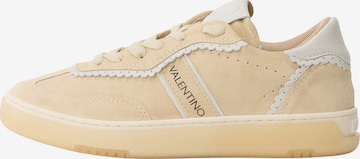 Sneaker low 'GLOSSY' de la Valentino Shoes pe bej: față
