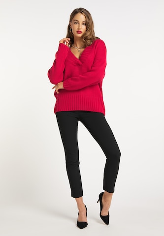 faina Sweater in Red