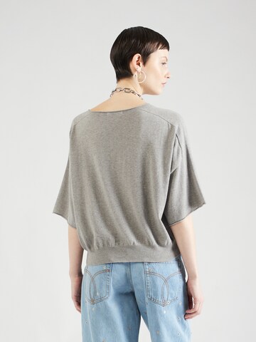 Pull-over 'DILARY' DRYKORN en gris