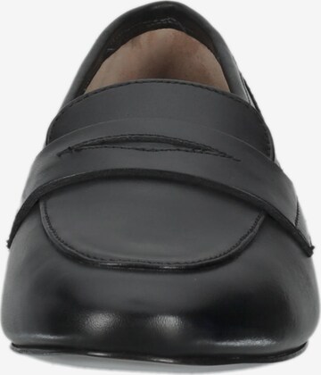 Gordon & Bros Classic Flats in Black