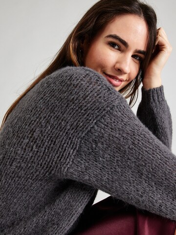 Pullover 'ONLALYSSA' di ONLY in grigio