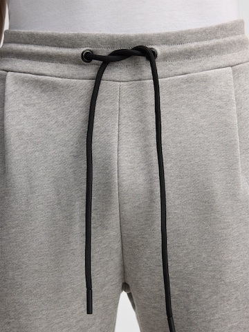Regular Pantalon STRELLSON en gris