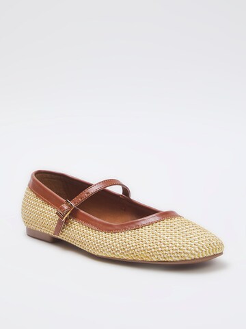 Ballerina di Trendyol in beige: frontale