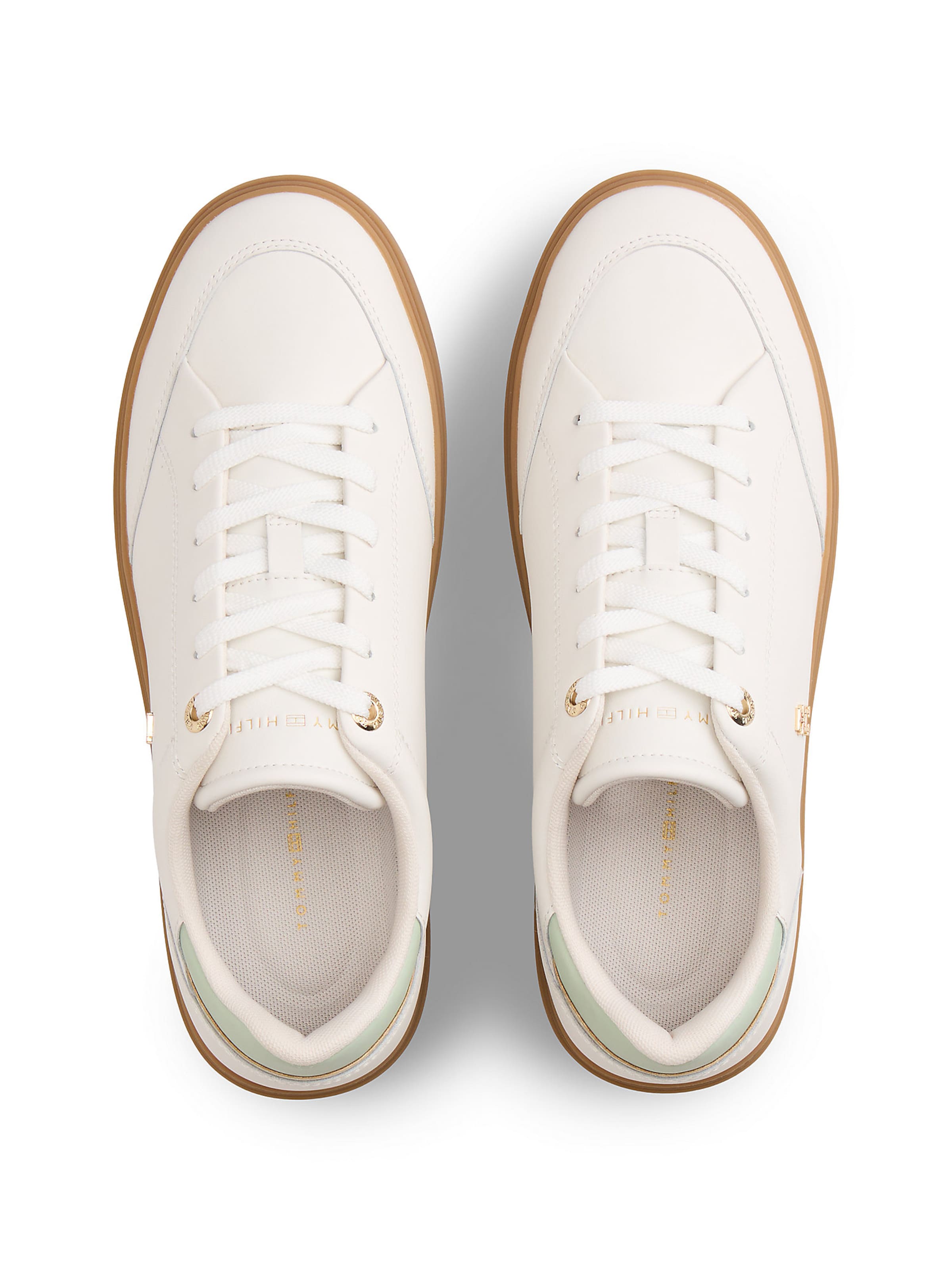 TOMMY HILFIGER Sneaker in Weiß