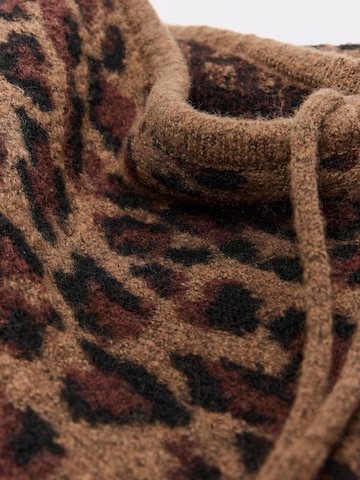Berretto di Bershka in marrone: frontale