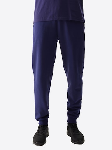 Effilé Pantalon de sport 4F en bleu : devant