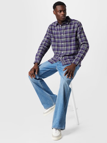 purpurinė WEEKDAY Standartinis modelis Marškiniai 'Wise'
