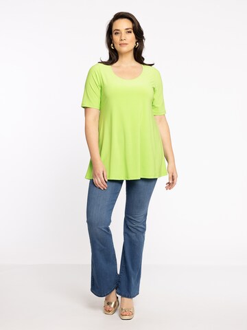 Yoek Shirt in Green