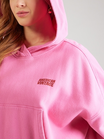 AMERICAN VINTAGE Sweatshirt 'PLIZZY' in Roze