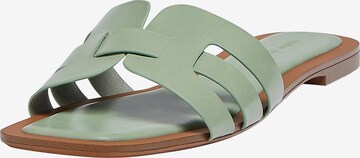 Pull&Bear Mule in Green: front