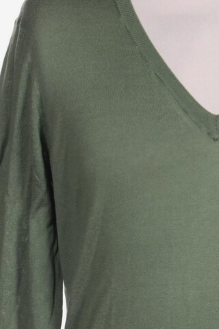 Closed Shirt in M in Green