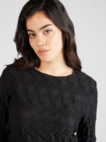 PIECES Curve - Camisa 'LOLA' em preto