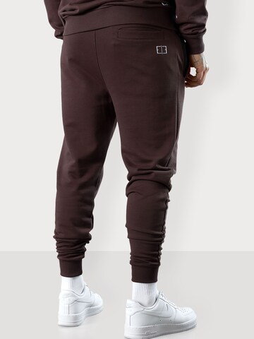 ESTEEM Slimfit Housut värissä ruskea