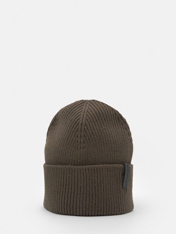 Căciulă de la Pull&Bear pe maro