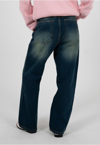 Loosefit Jean Prohibited en bleu