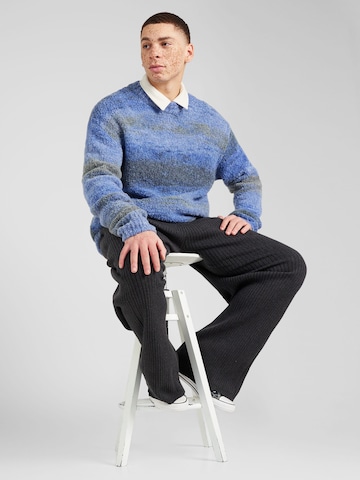 WEEKDAY Sweater 'Daniel' in Blue