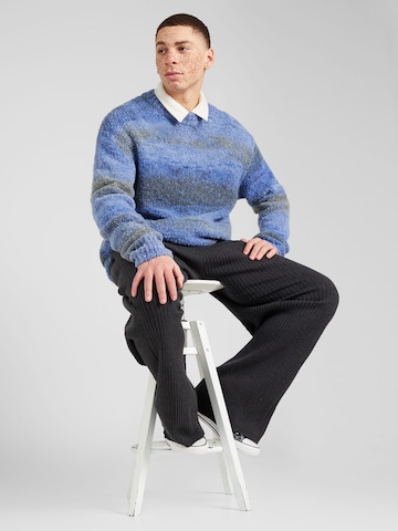 WEEKDAY Pullover 'Daniel' in Blau