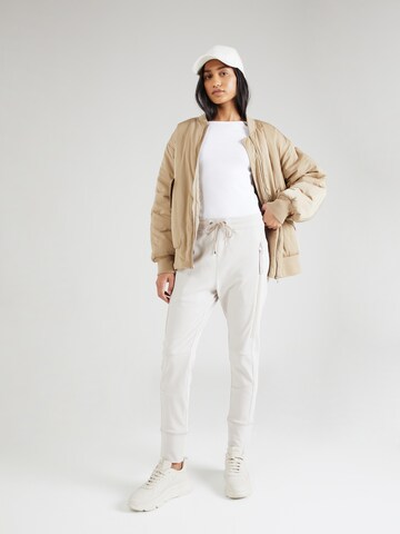 MAC Tapered Hose 'FUTURE 2.0' in Beige