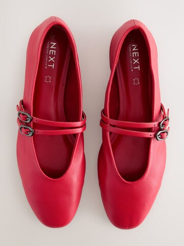 Next - Bailarinas con hebilla 'Forever Comfort' en rojo